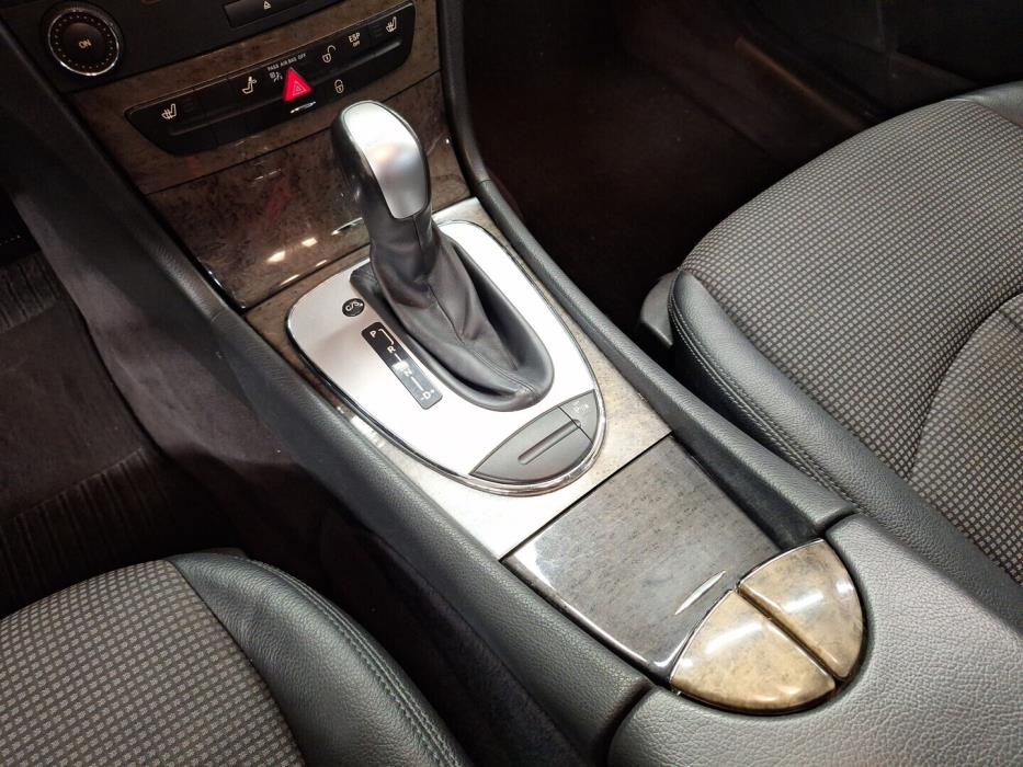 MERCEDES-BENZ E 2007