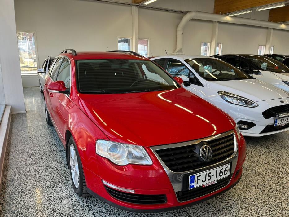 VOLKSWAGEN Passat 2010