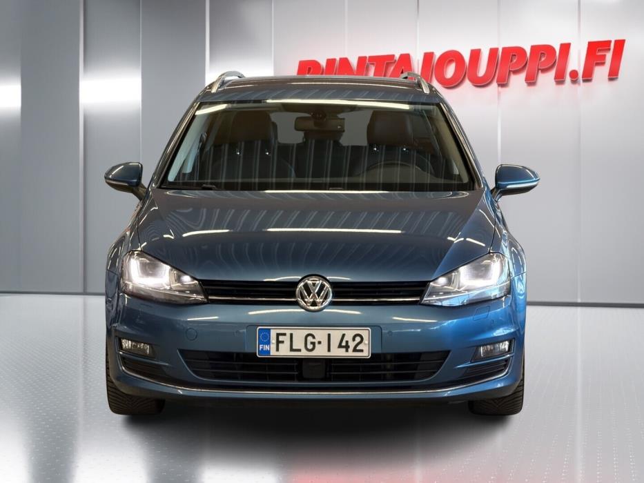 VOLKSWAGEN Golf 2013