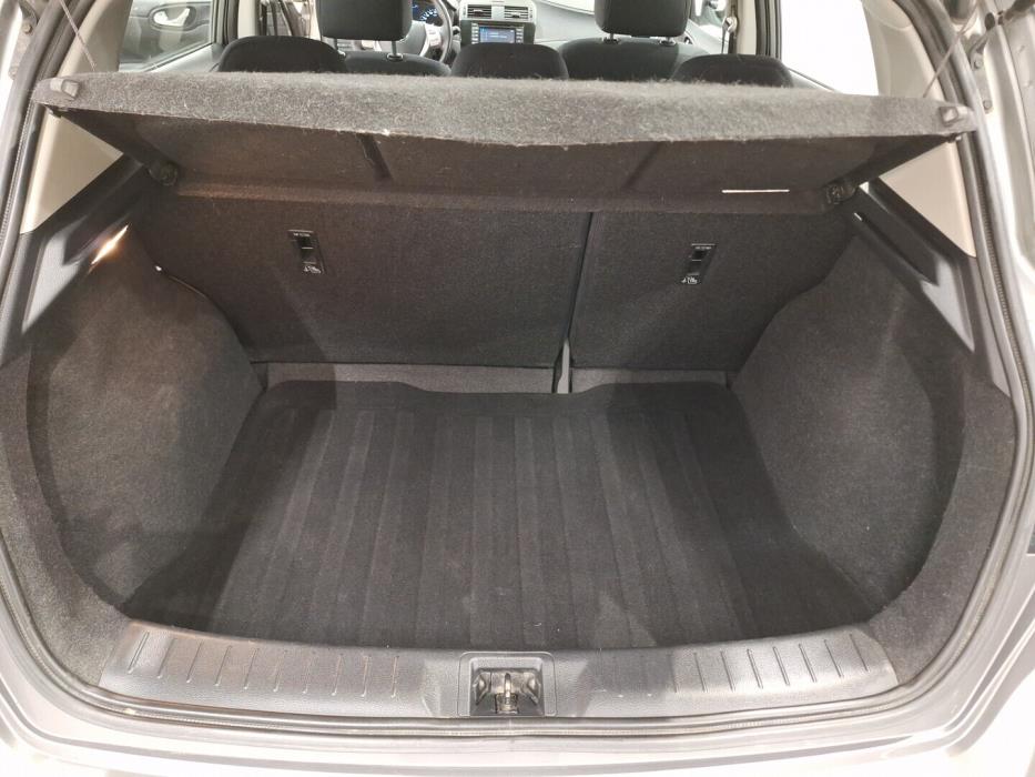 NISSAN Pulsar 2015