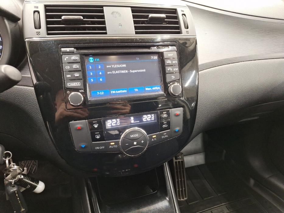 NISSAN Pulsar 2015