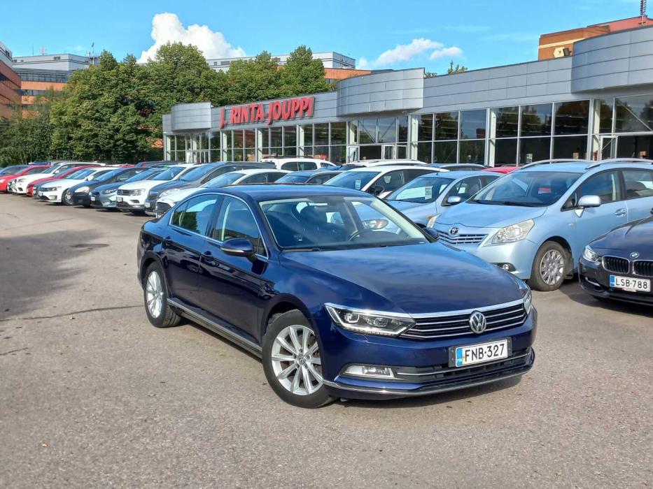 VOLKSWAGEN Passat 2018