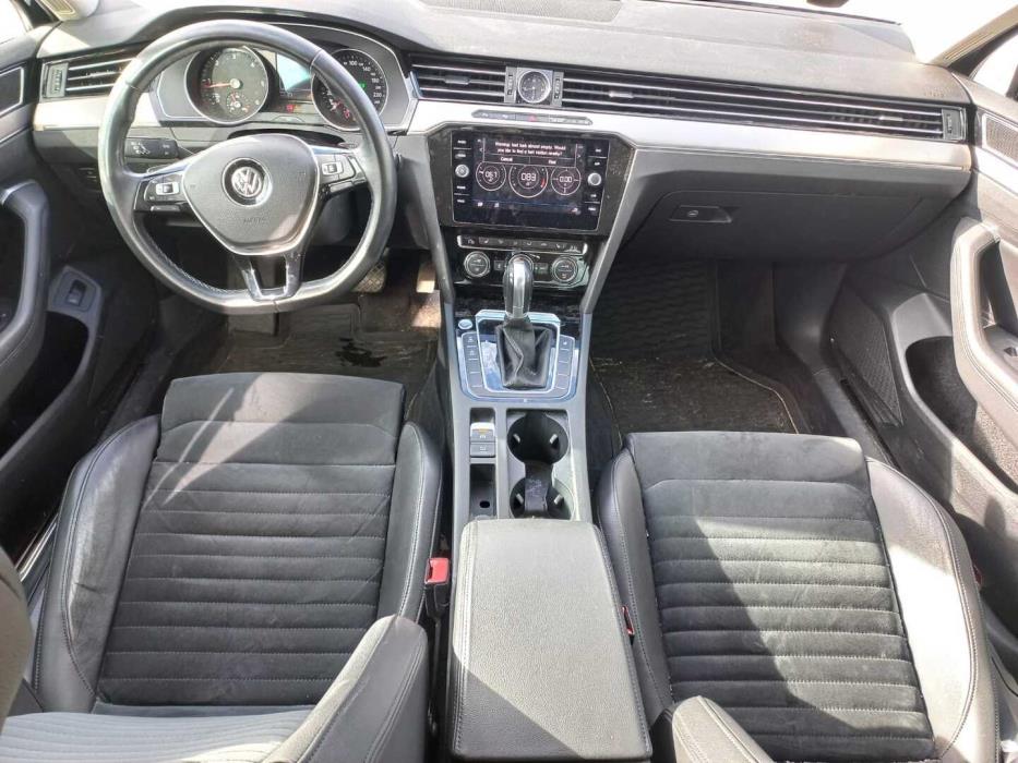 VOLKSWAGEN Passat 2018