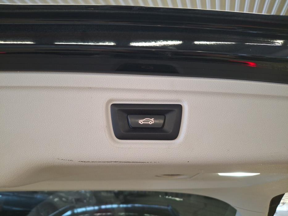BMW 320 2021