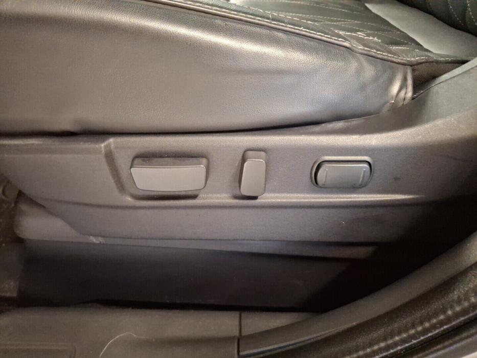 MITSUBISHI Outlander PHEV 2020