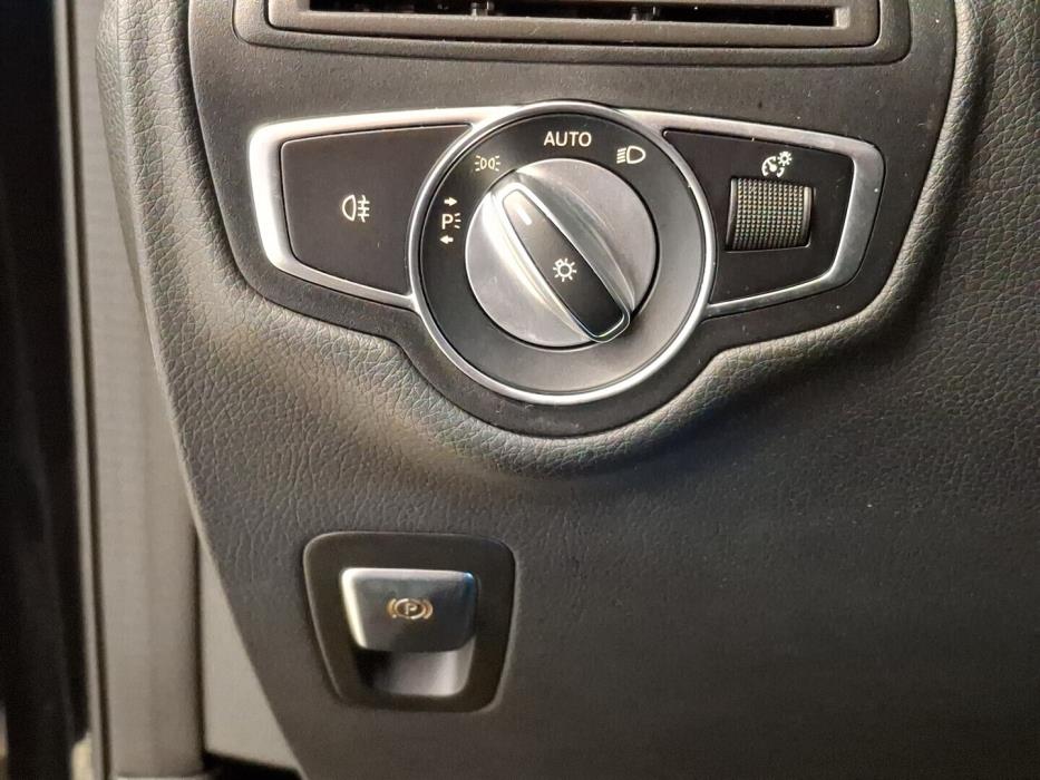 MERCEDES-BENZ GLC 2021