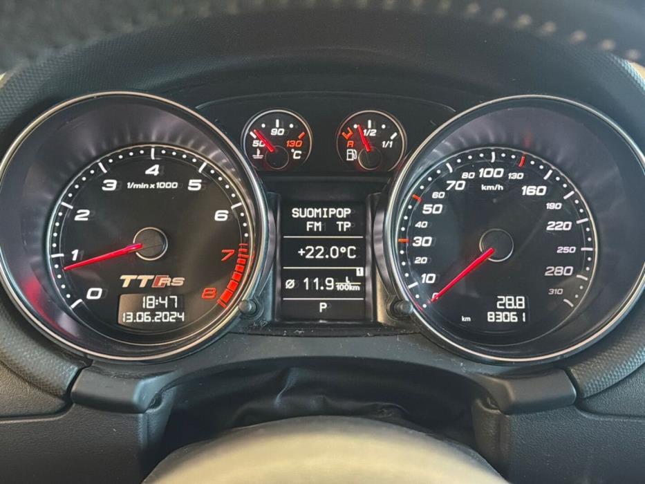 AUDI TT RS 2013