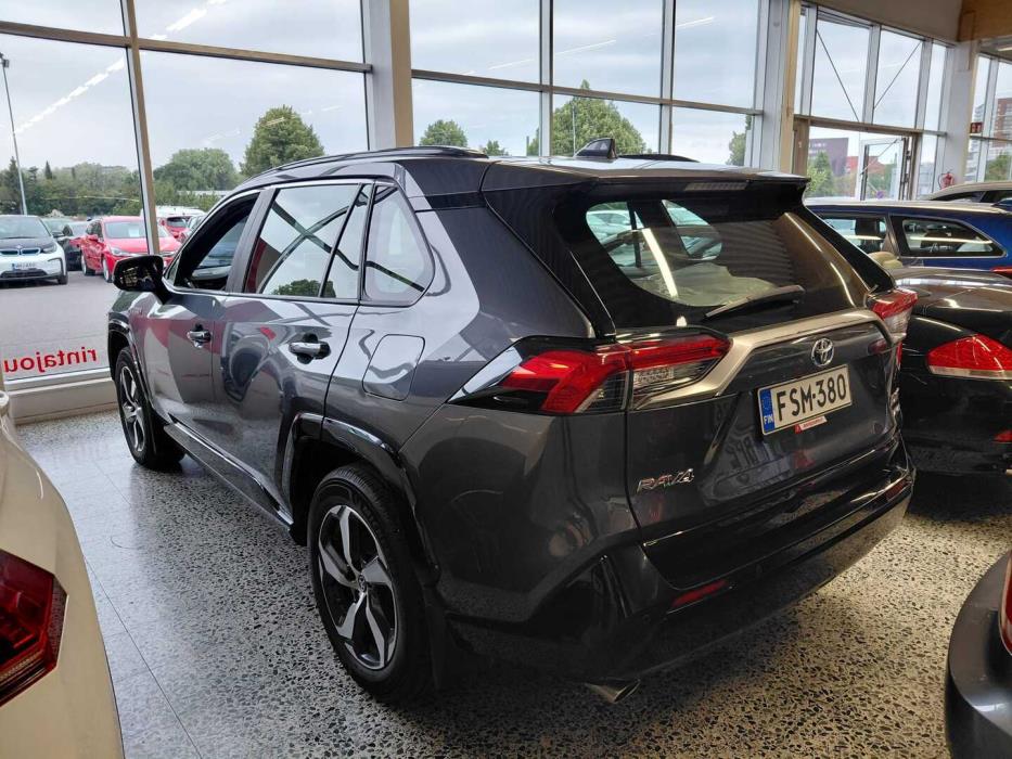 TOYOTA RAV4 Plug-in 2023
