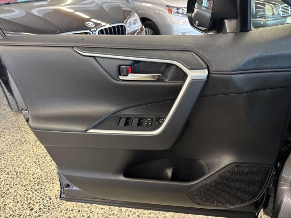 TOYOTA RAV4 Plug-in 2023