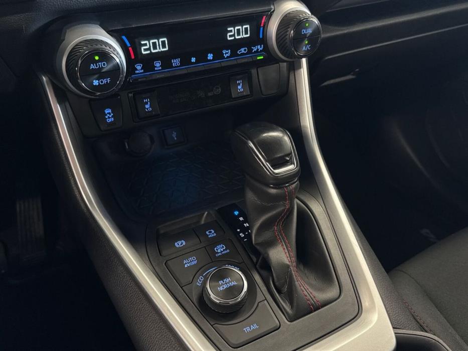 TOYOTA RAV4 Plug-in 2023