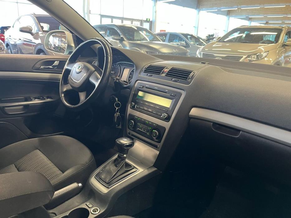 SKODA Octavia 2009