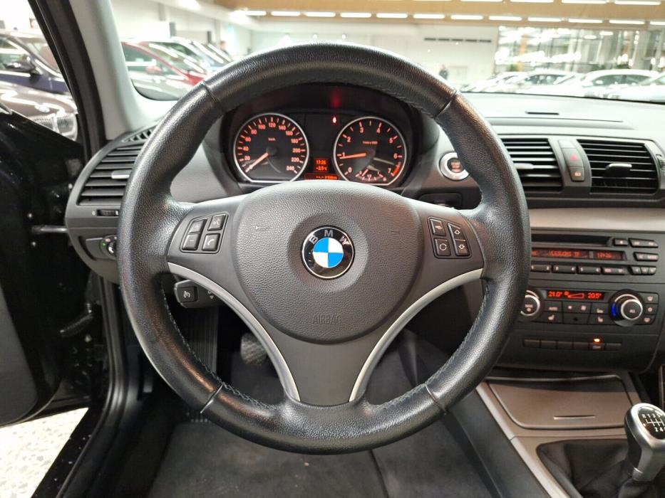 BMW 116 2011