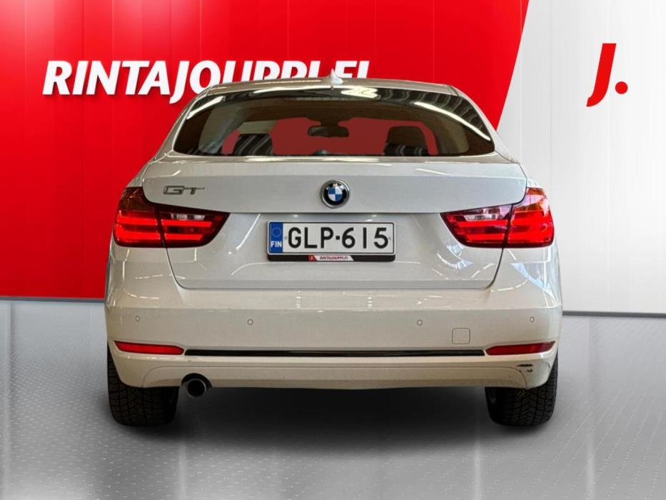 BMW 320 Gran Turismo 2015