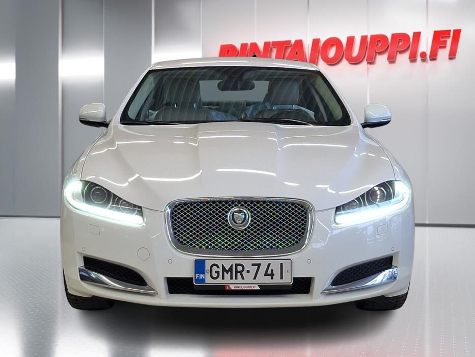JAGUAR XF 2013