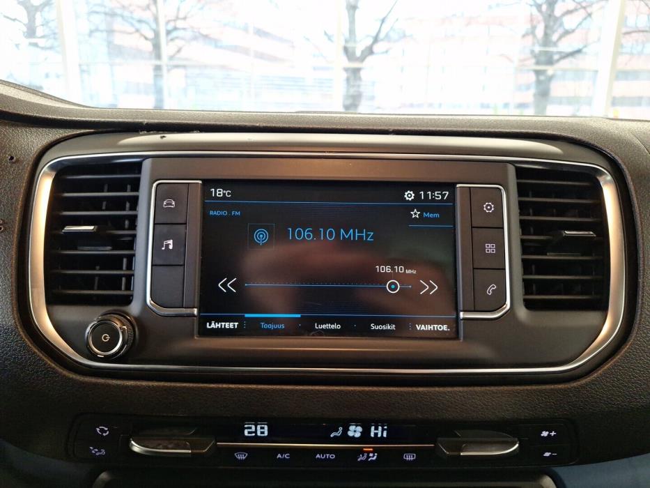 PEUGEOT Traveller 2019