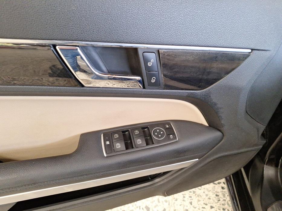 MERCEDES-BENZ E 2010