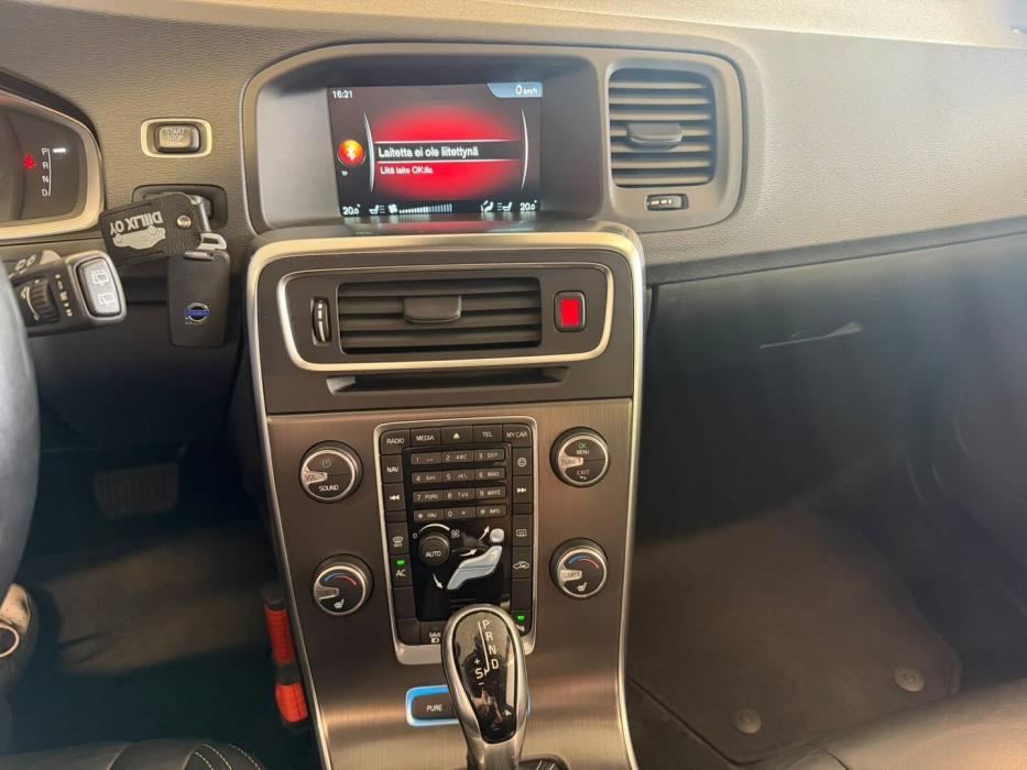 VOLVO V60 2014
