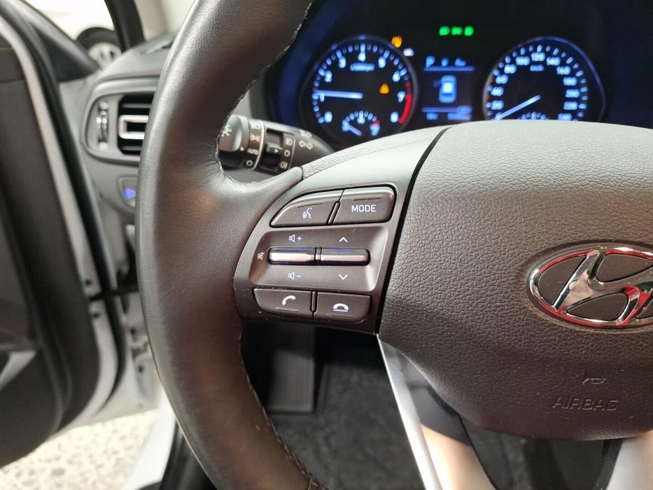 HYUNDAI i30 Hatchback 2022