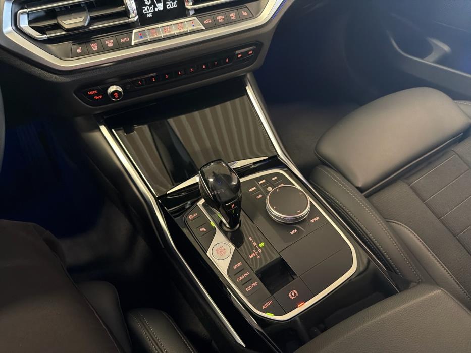 BMW 320 2021