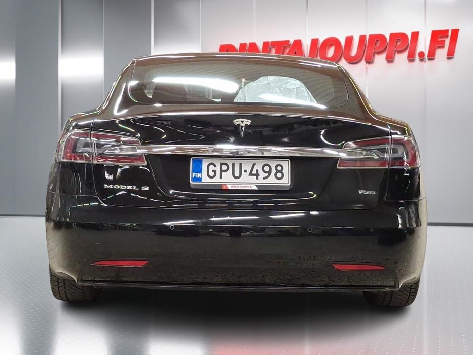 TESLA Model S 2018