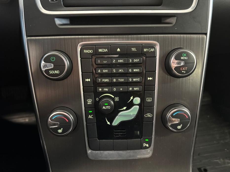VOLVO S60 2011