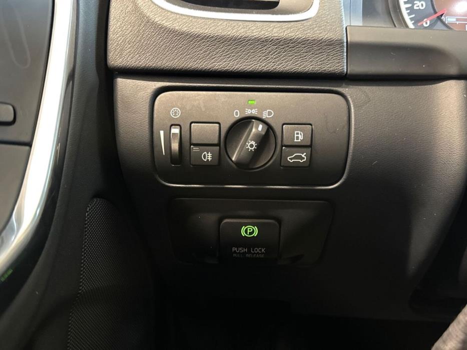 VOLVO S60 2011