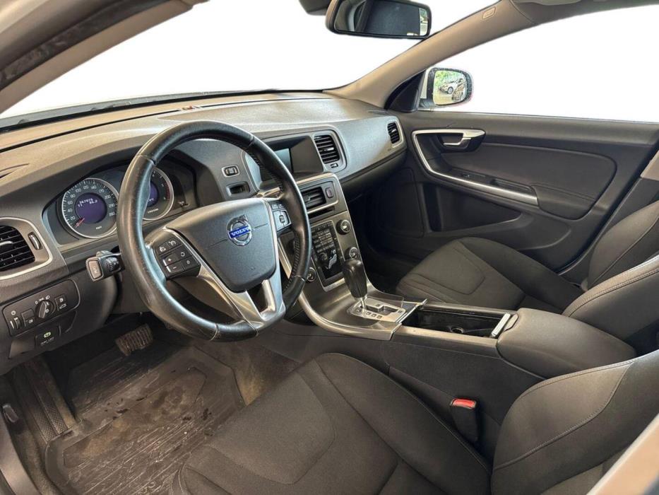VOLVO S60 2011
