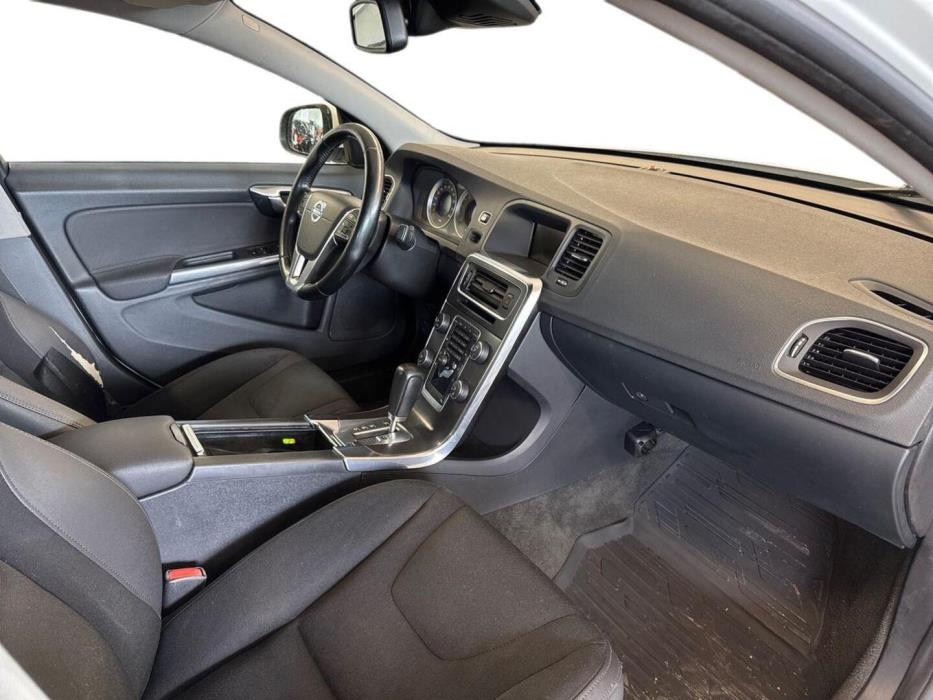 VOLVO S60 2011