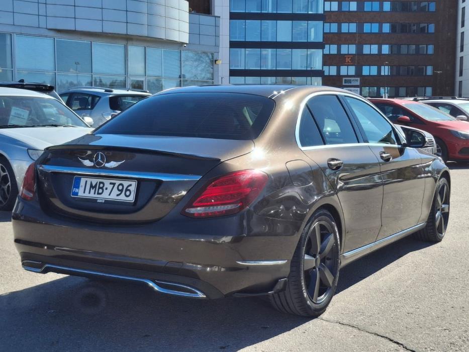 MERCEDES-BENZ C 2015