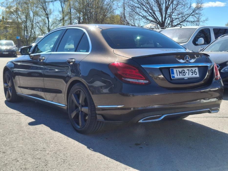 MERCEDES-BENZ C 2015