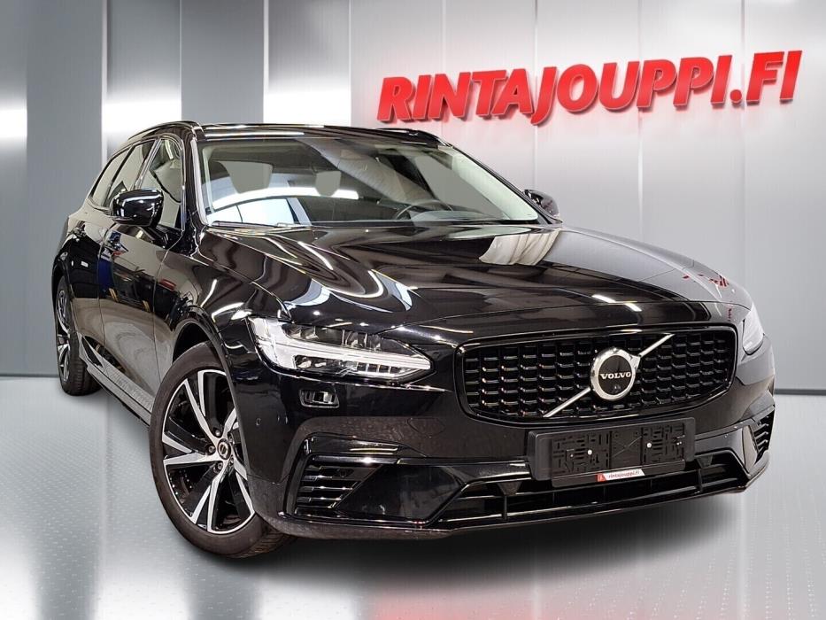 VOLVO V90 2021