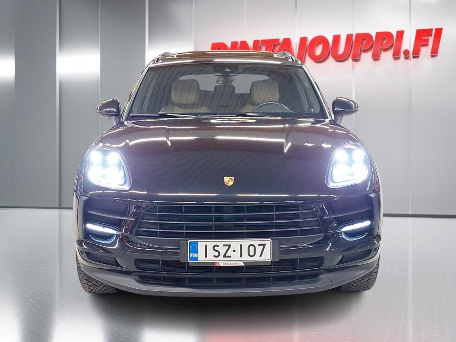 PORSCHE Macan 2018