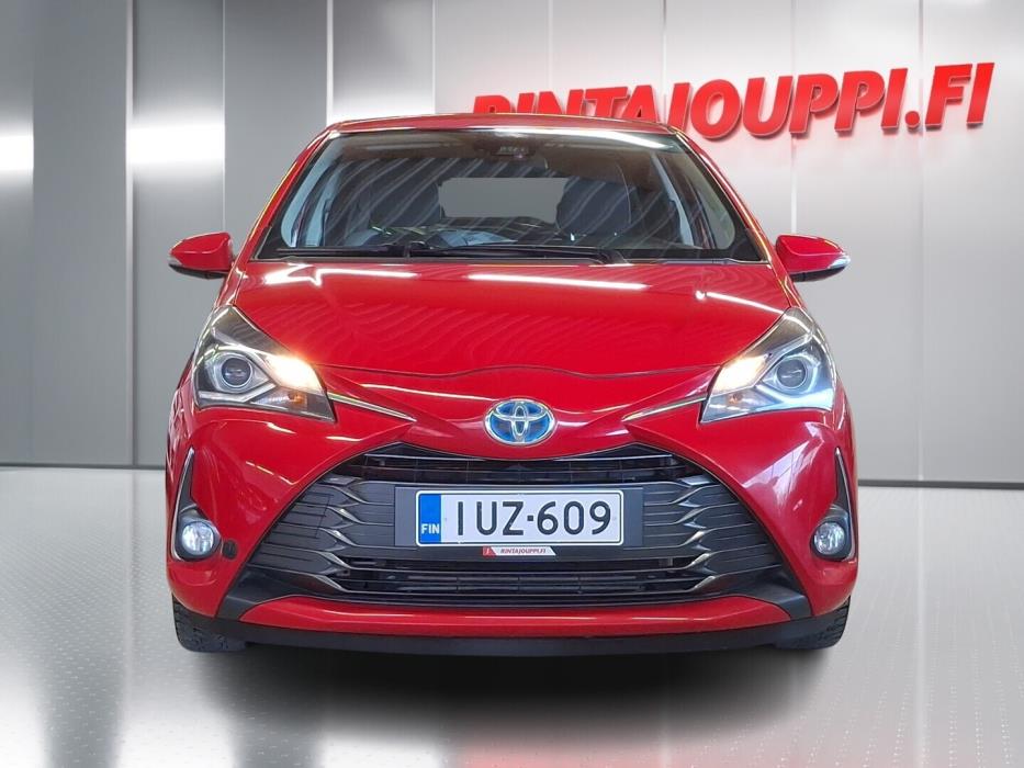 TOYOTA Yaris 2020