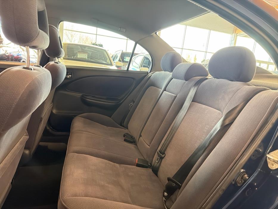 TOYOTA Avensis 2003