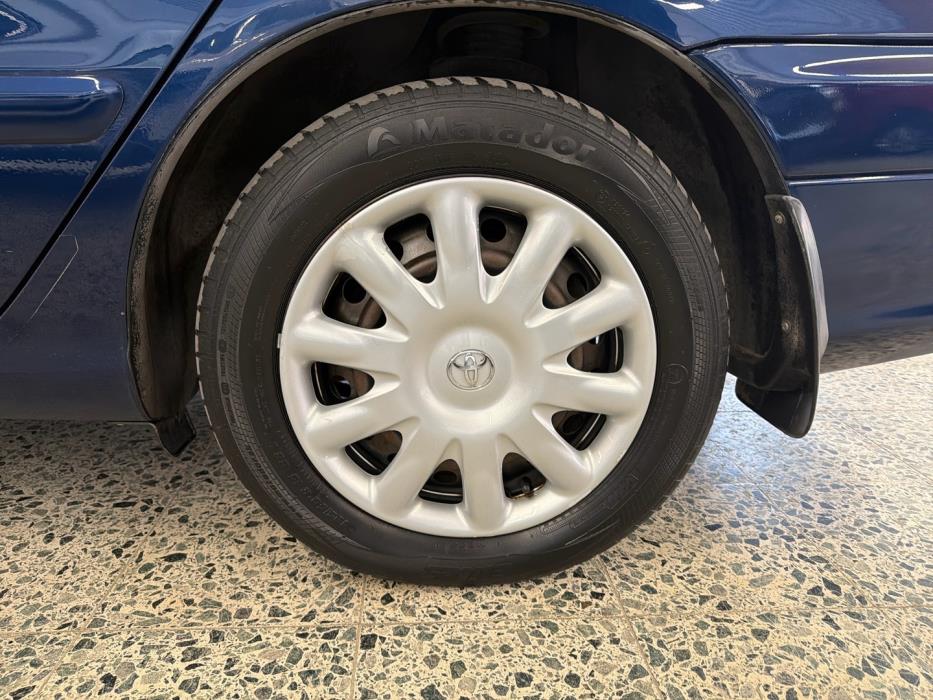 TOYOTA Avensis 2003