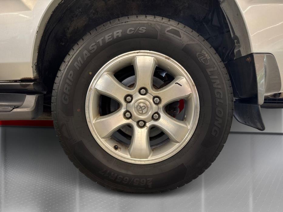 TOYOTA Land Cruiser 2003