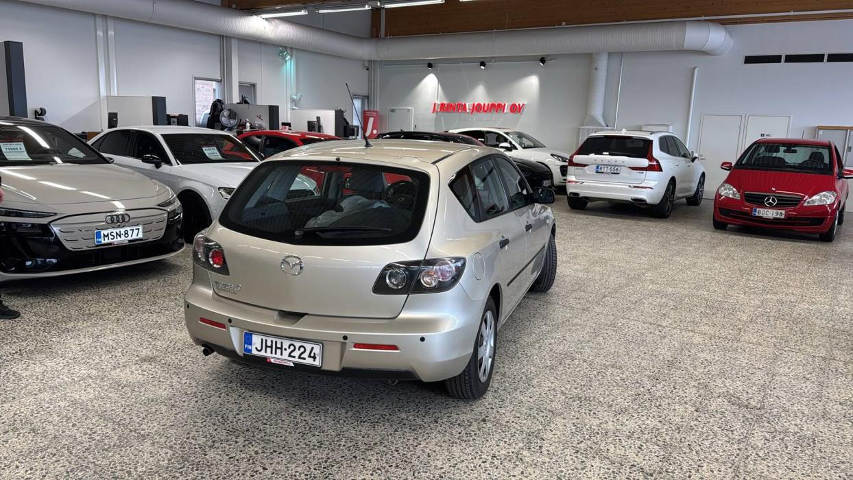 MAZDA Mazda3 2008