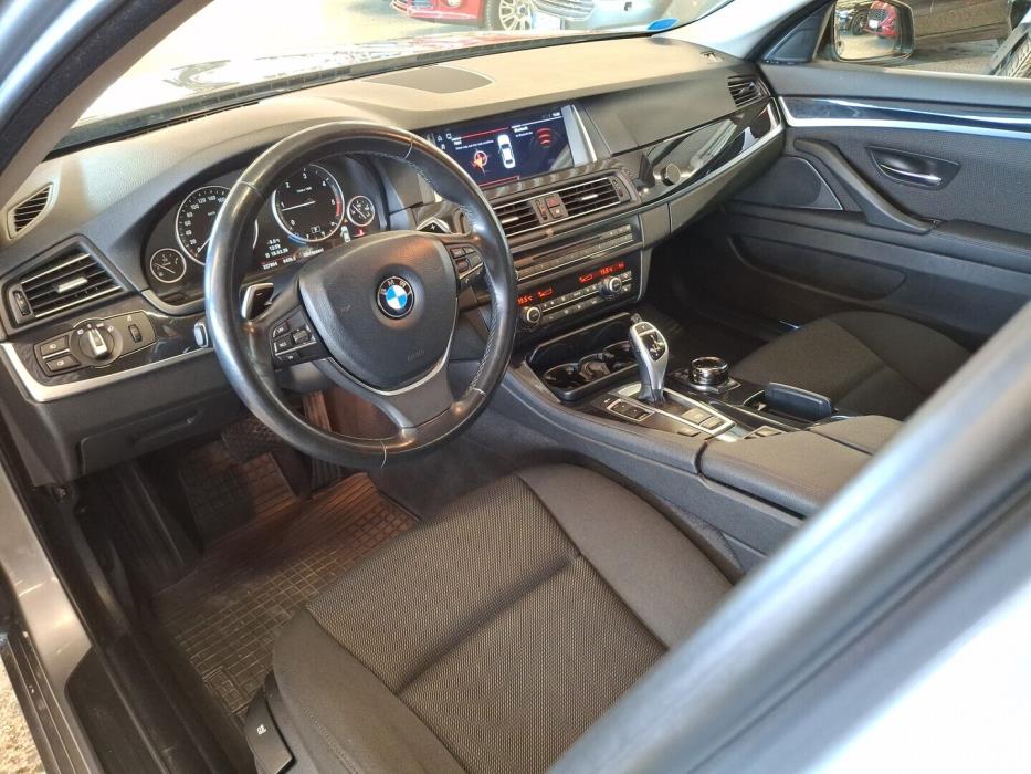 BMW 520 2011