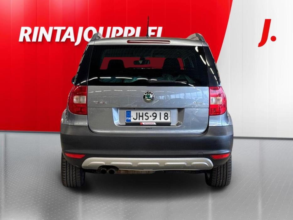 SKODA Yeti 2011