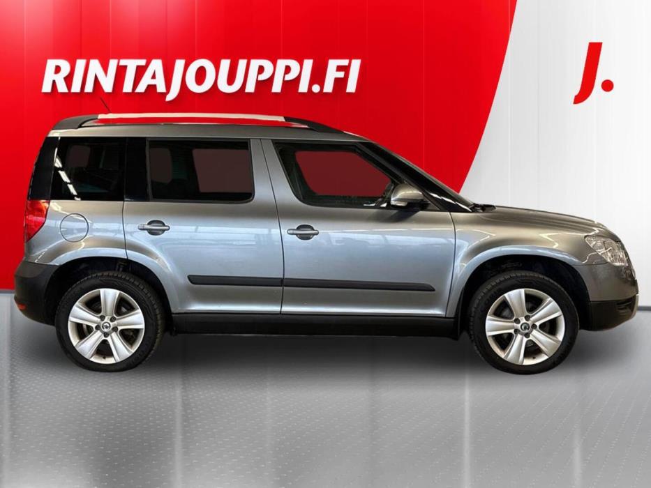 SKODA Yeti 2011