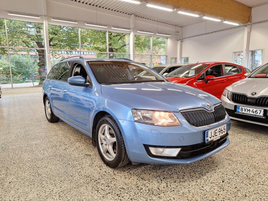 SKODA Octavia 2014