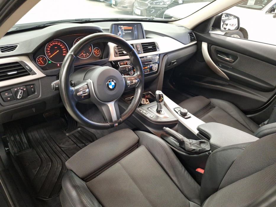BMW 320 2016
