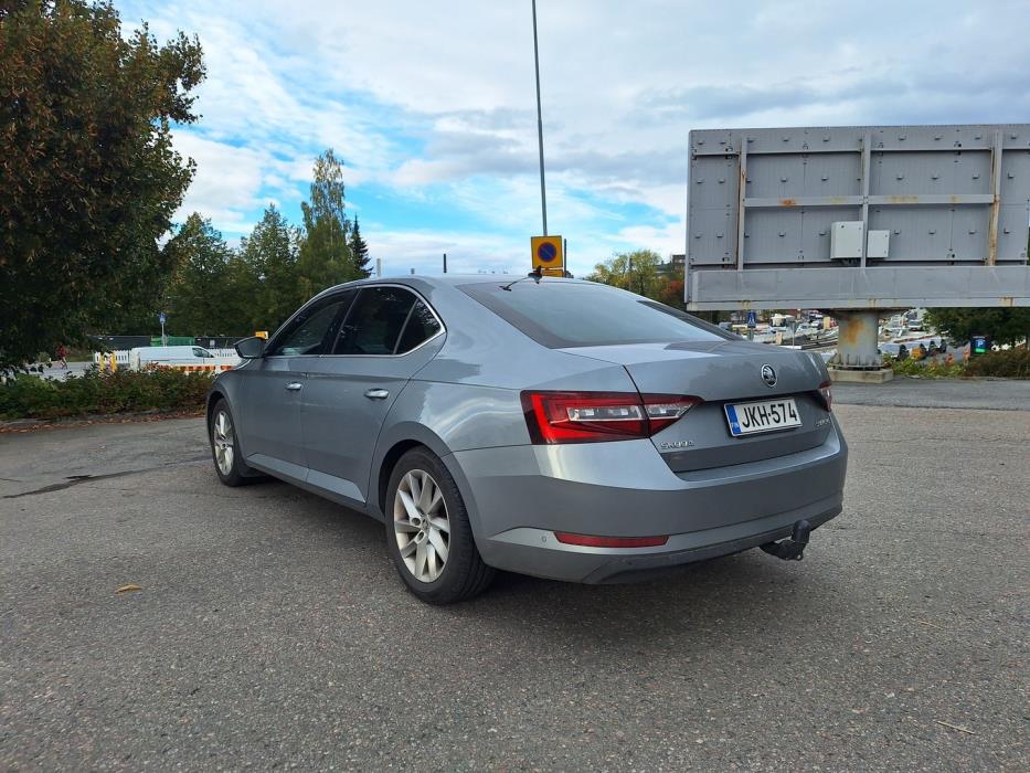 SKODA Superb 2017