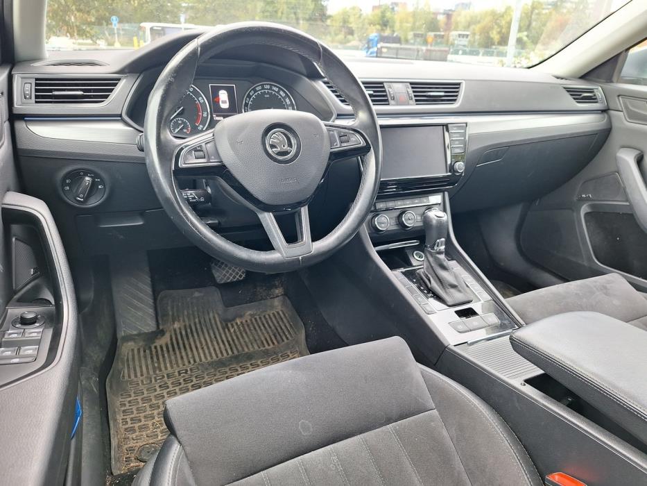 SKODA Superb 2017