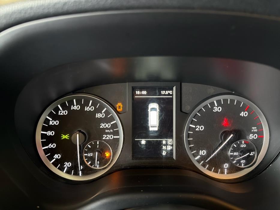 MERCEDES-BENZ Vito 2017