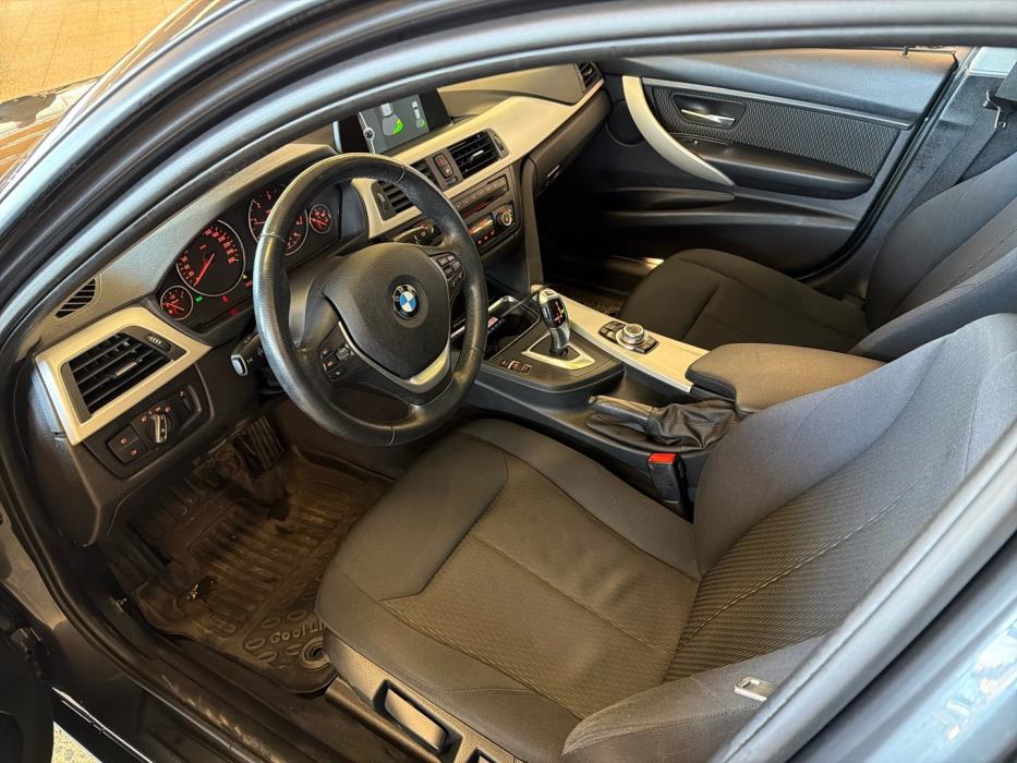 BMW 320 2014