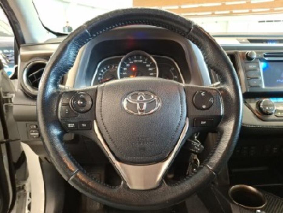 TOYOTA RAV4 2013