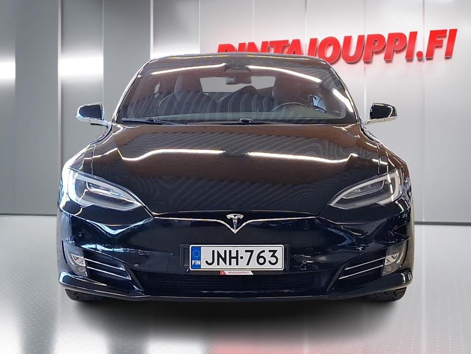 TESLA Model S 2018