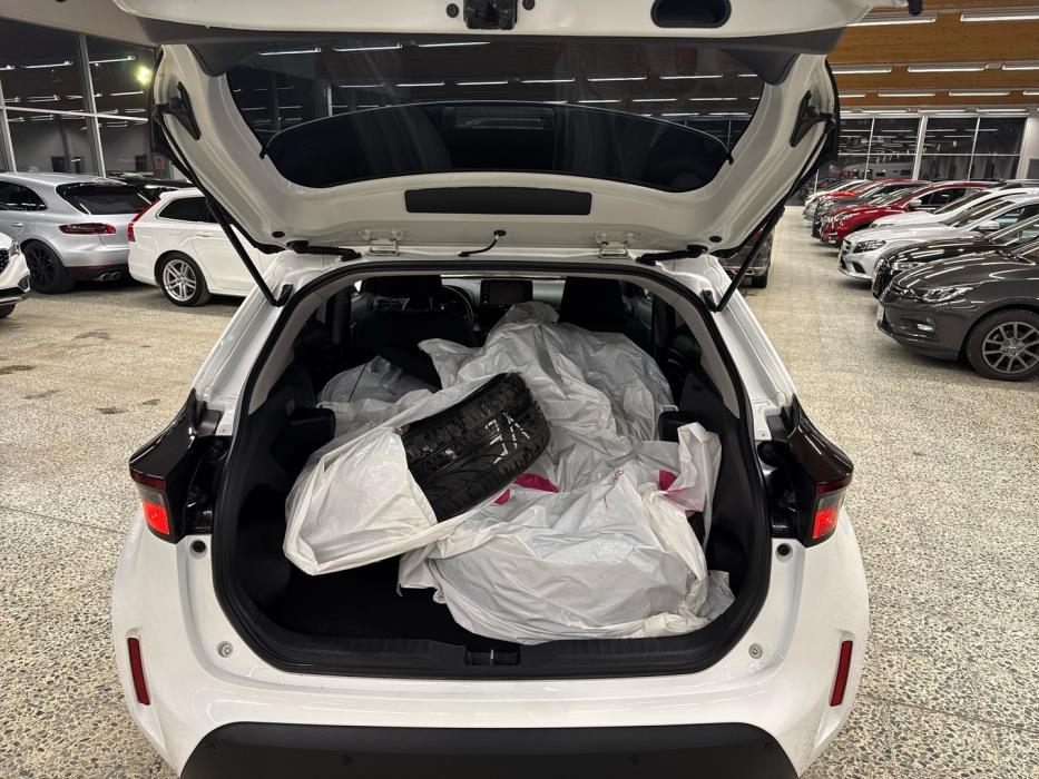 TOYOTA Yaris Cross 2024