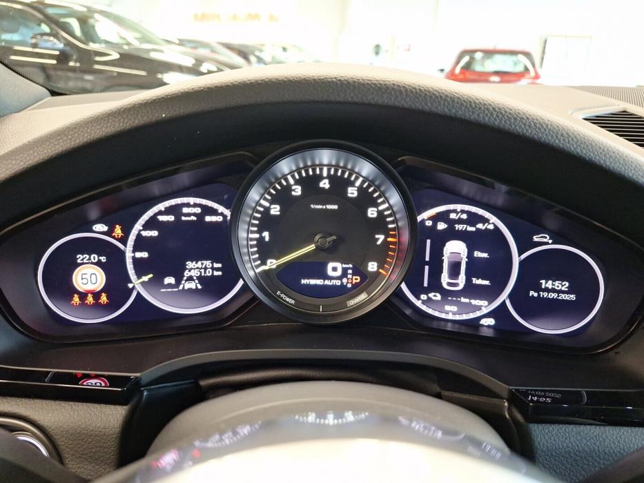 PORSCHE Cayenne 2022